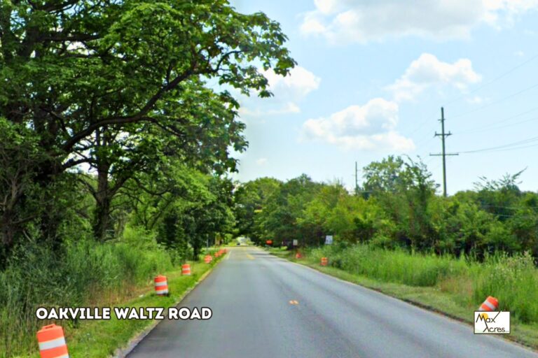 1.1 Terry Breaz, New Boston,MI _ Road Access