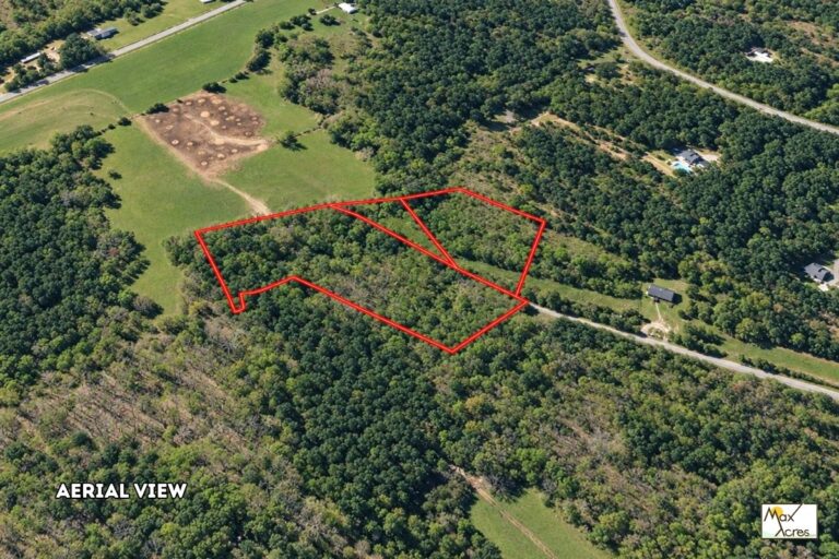 RODNEY & Barbara _ WEB _ L - 1503 _ Aerial view